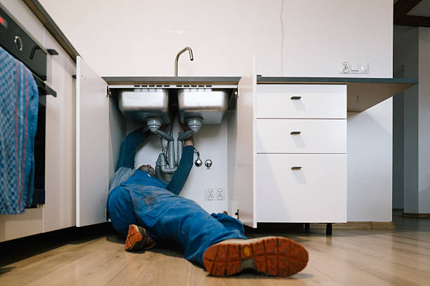Professional Plumbing technician working in Blue Jay, OH